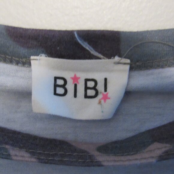 BiBi V-Neck Camo T-Shirt Women's Small Stretch Comfortable Outdoor Hunting - Picture 5 of 7